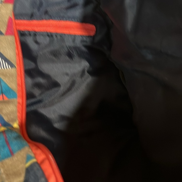 Kavu Sling Backpack - Picture 7 of 9